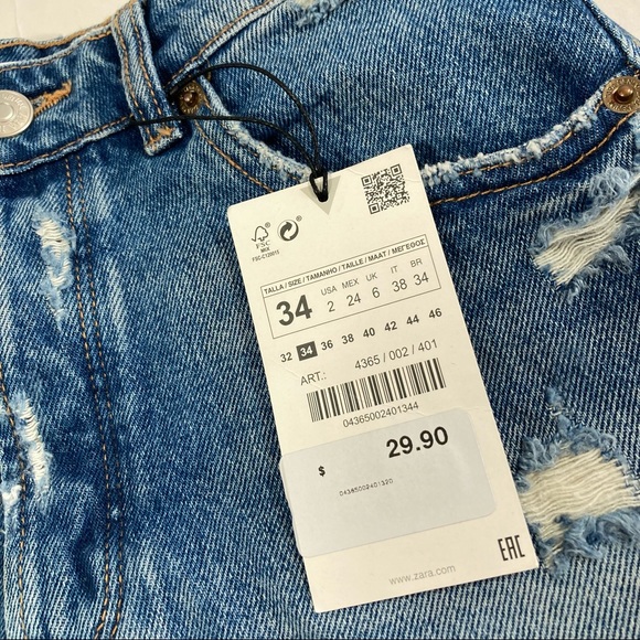 Zara Denim Mid-Rised Frayed Shorts Size 2 - Picture 7 of 7